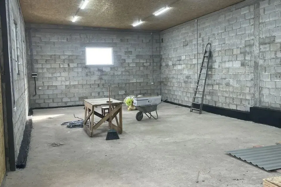 Сдаётся помещение своб. назначения, 100 м²