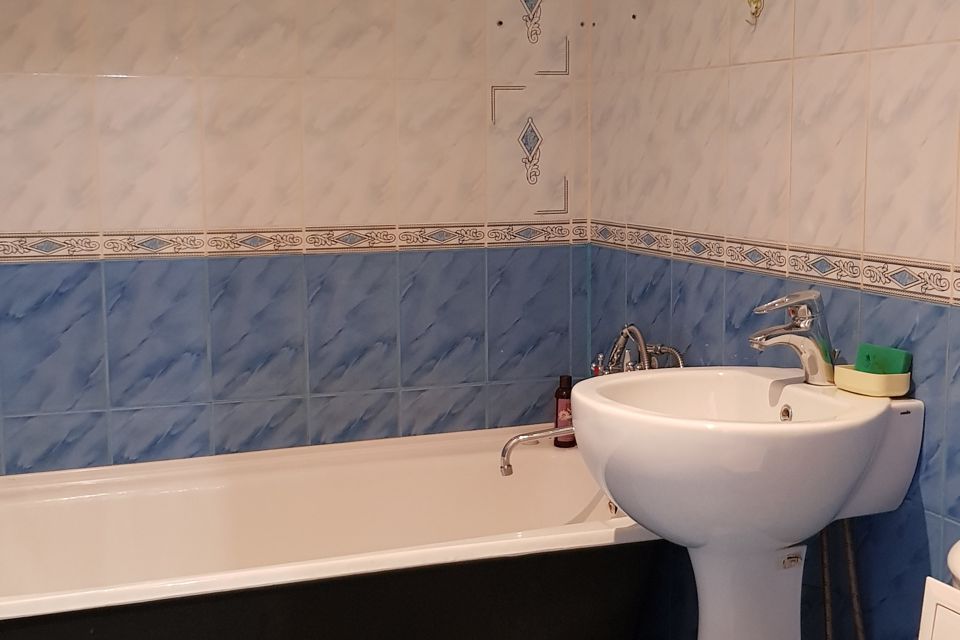 Сдаётся 1-комнатная квартира, 35 м²