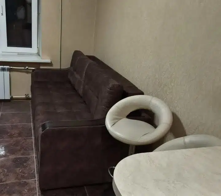Сдаётся 1-комнатная квартира, 40 м²
