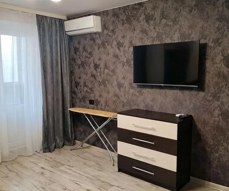 Сдаётся 1-комнатная квартира, 40 м²