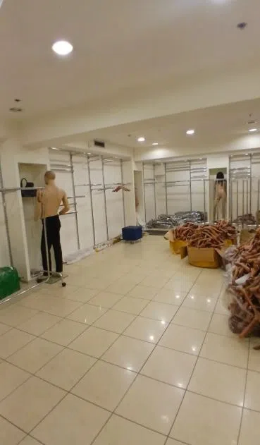 Сдаётся торговое помещение, 337 м²