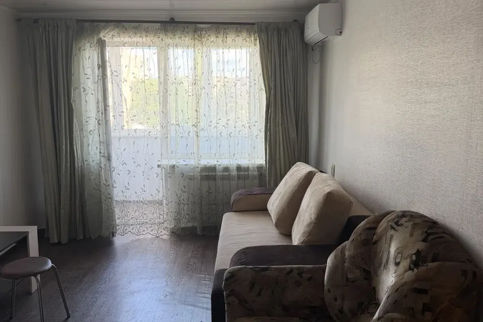 Сдаётся 1-комнатная квартира, 33 м²