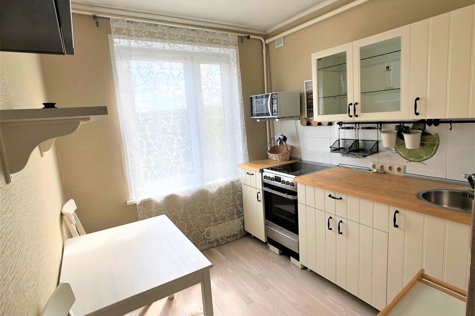 Сдаётся 1-комнатная квартира, 33 м²