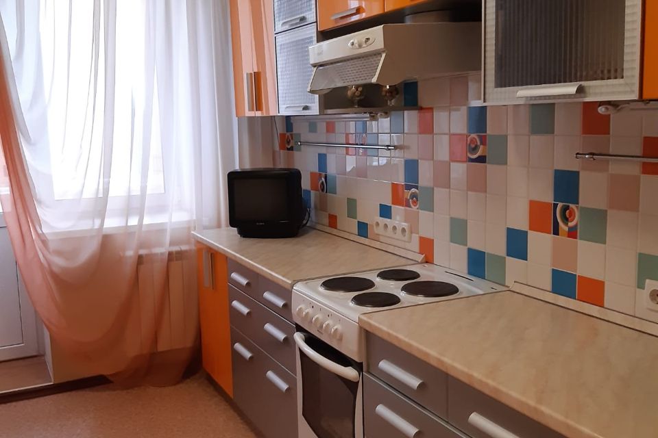 Сдаётся 1-комнатная квартира, 38 м²