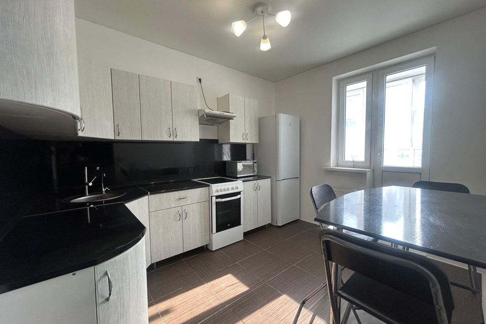 Сдаётся 2-комнатная квартира, 55.3 м²