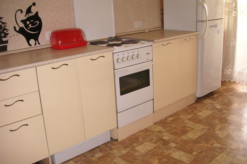 Сдаётся 2-комнатная квартира, 78 м²