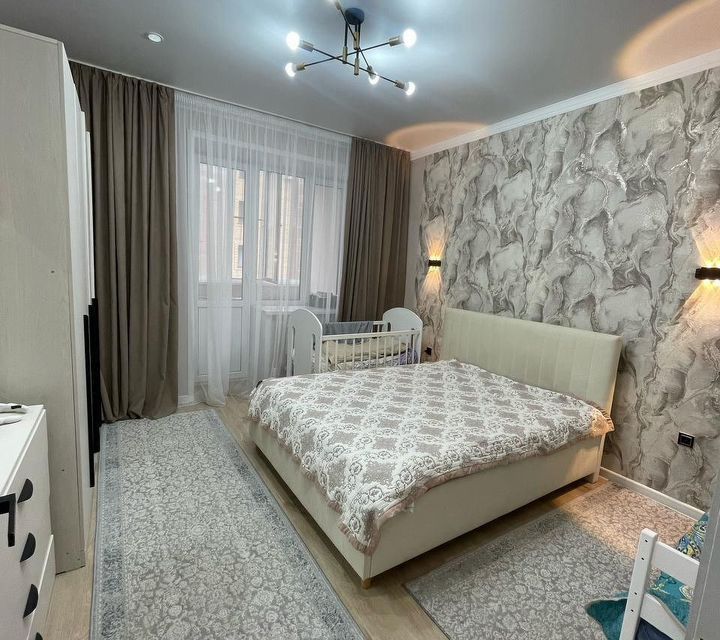 Сдаётся 2-комнатная квартира, 62.5 м²