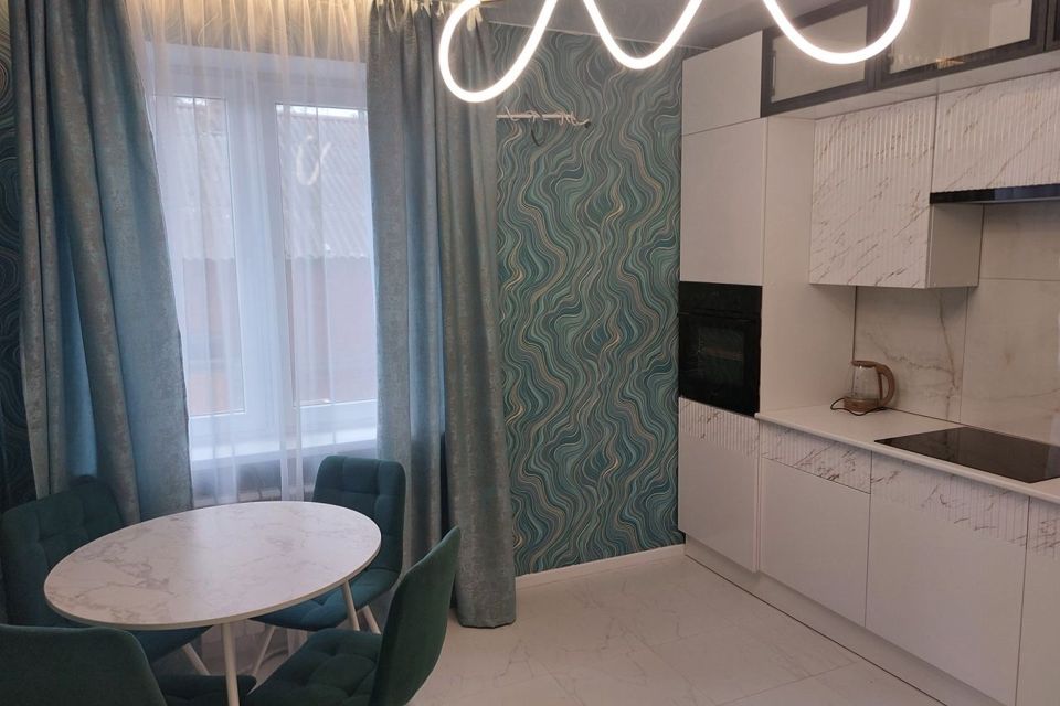 Сдаётся 2-комнатная квартира, 64 м²
