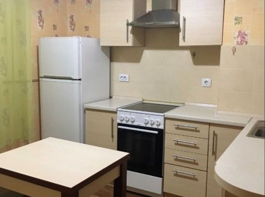 Сдаётся 1-комнатная квартира, 32 м²