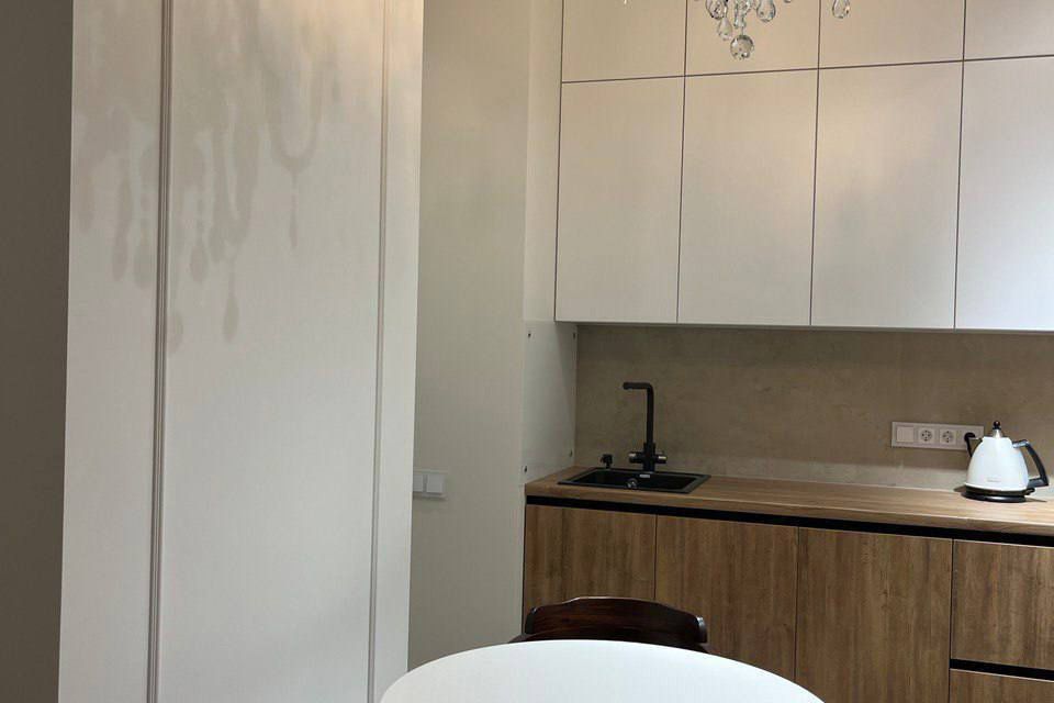Сдаётся 2-комнатная квартира, 55 м²