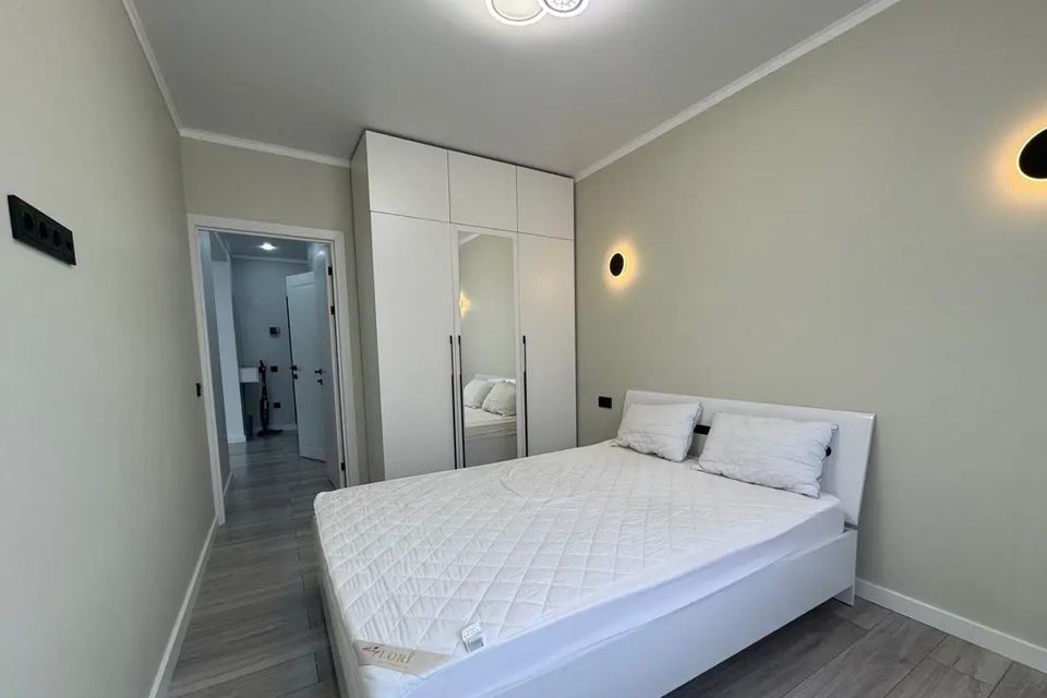 Сдаётся 2-комнатная квартира, 55 м²