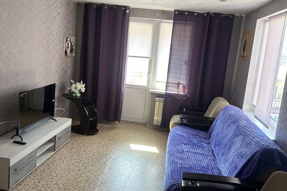 Сдаётся 2-комнатная квартира, 55 м²