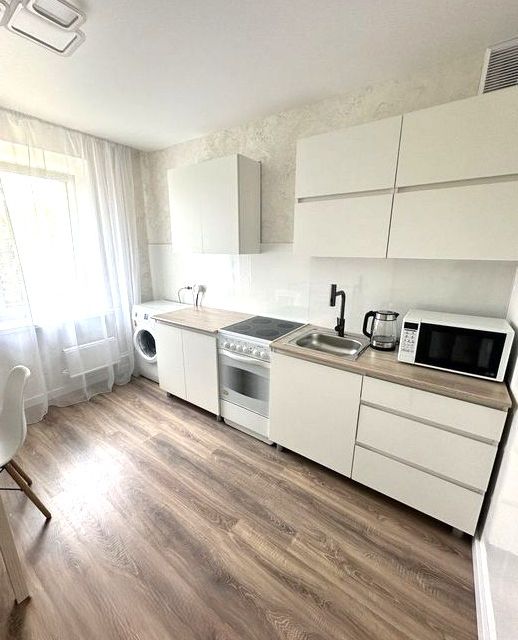 Сдаётся 1-комнатная квартира, 43 м²