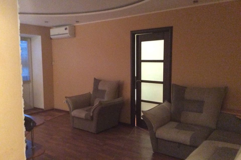 Сдаётся 2-комнатная квартира, 42 м²