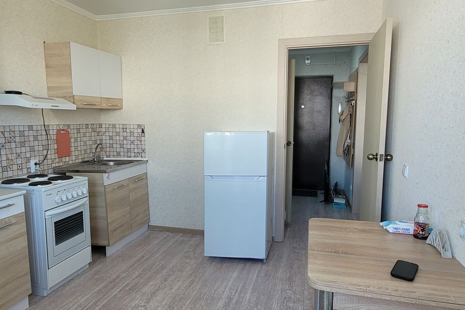 Сдаётся 1-комнатная квартира, 39 м²
