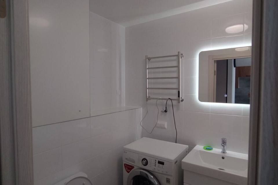 Сдаётся 1-комнатная квартира, 40 м²