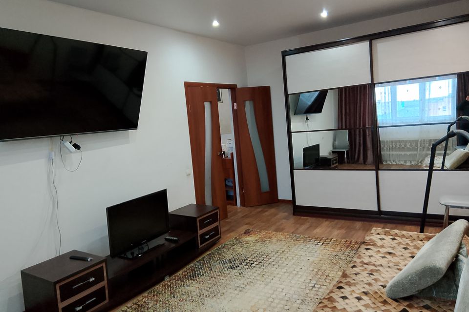 Сдаётся 2-комнатная квартира, 52 м²
