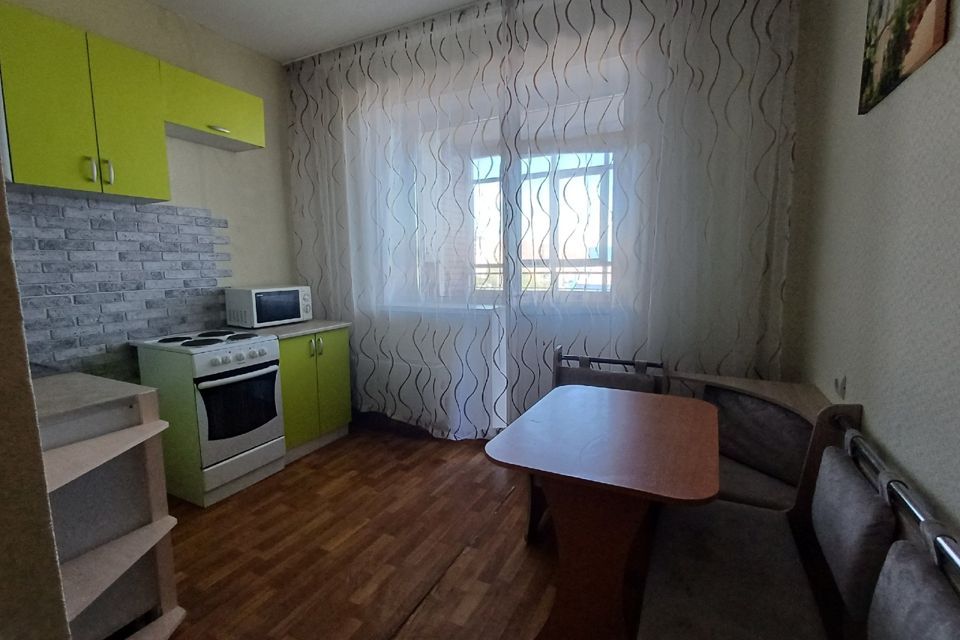 Сдаётся 1-комнатная квартира, 40 м²