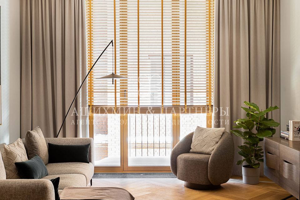 Сдаётся 2-комнатная квартира, 66.3 м²