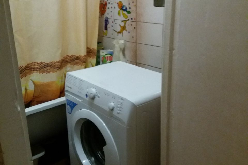 Сдаётся 2-комнатная квартира, 67 м²