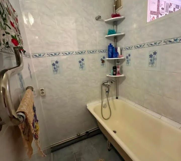 Сдаётся 2-комнатная квартира, 43 м²