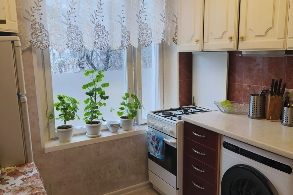 Сдаётся 3-комнатная квартира, 60 м²