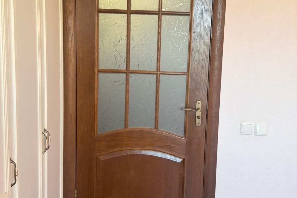 Сдаётся 2-комнатная квартира, 56 м²