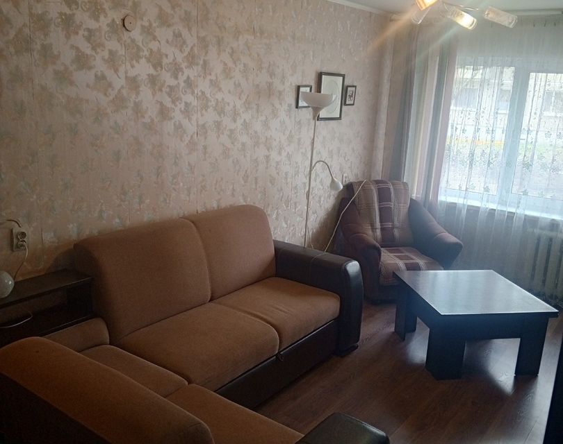 Сдаётся 2-комнатная квартира, 42 м²