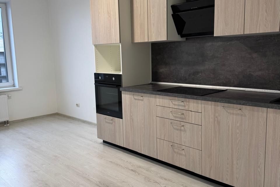 Сдаётся 2-комнатная квартира, 70 м²