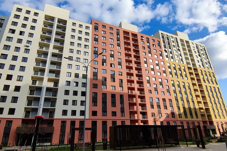 Сдаётся 3-комнатная квартира, 57.4 м²
