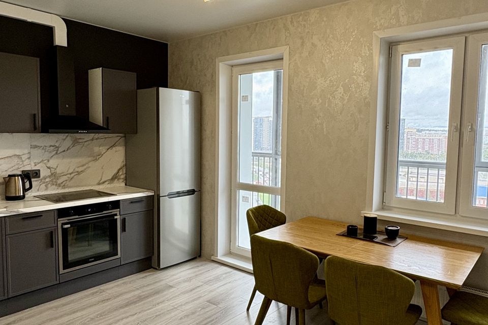 Сдаётся 2-комнатная квартира, 68 м²