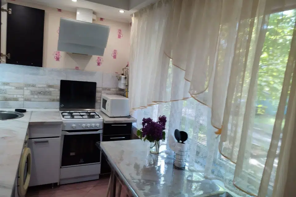 Сдаётся 2-комнатная квартира, 50 м²