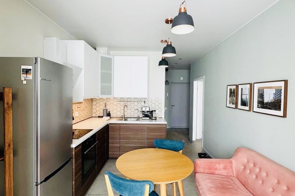 Сдаётся 1-комнатная квартира, 42 м²