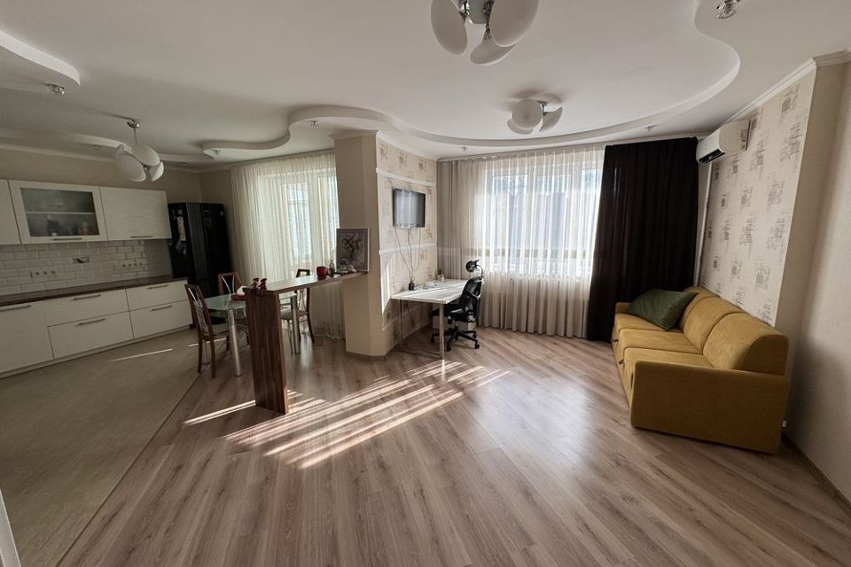Сдаётся 1-комнатная квартира, 43 м²