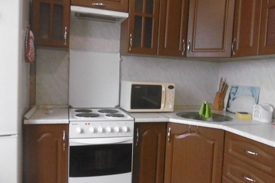 Сдаётся 1-комнатная квартира, 56 м²
