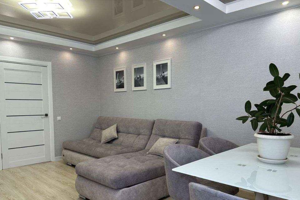 Сдаётся 2-комнатная квартира, 48 м²