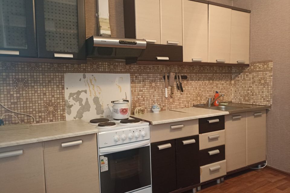 Сдаётся 1-комнатная квартира, 35 м²