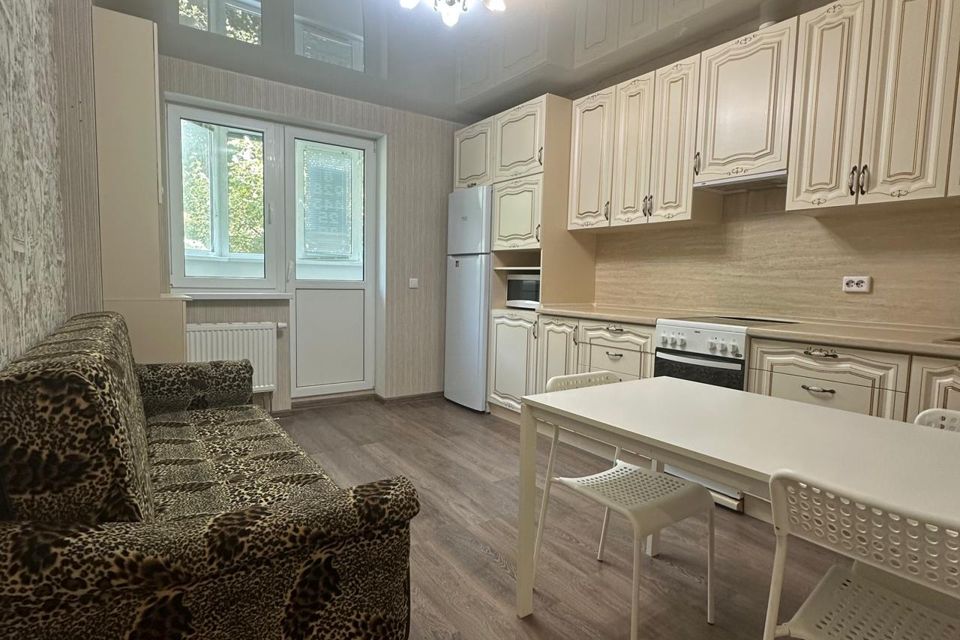 Сдаётся 1-комнатная квартира, 40.8 м²