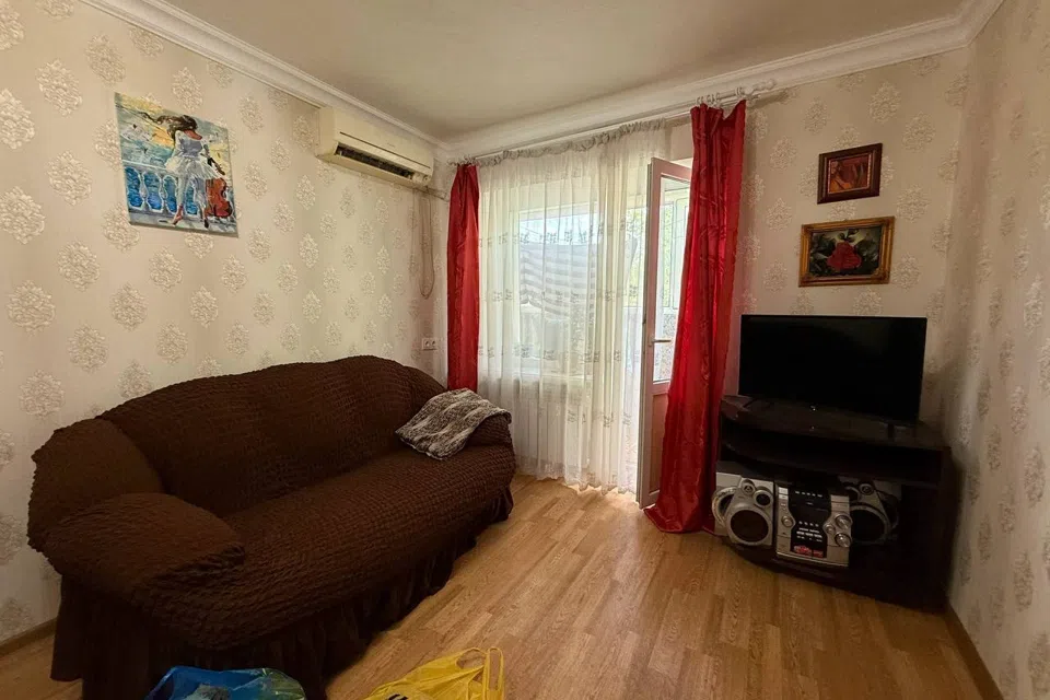 Сдаётся 2-комнатная квартира, 45 м²