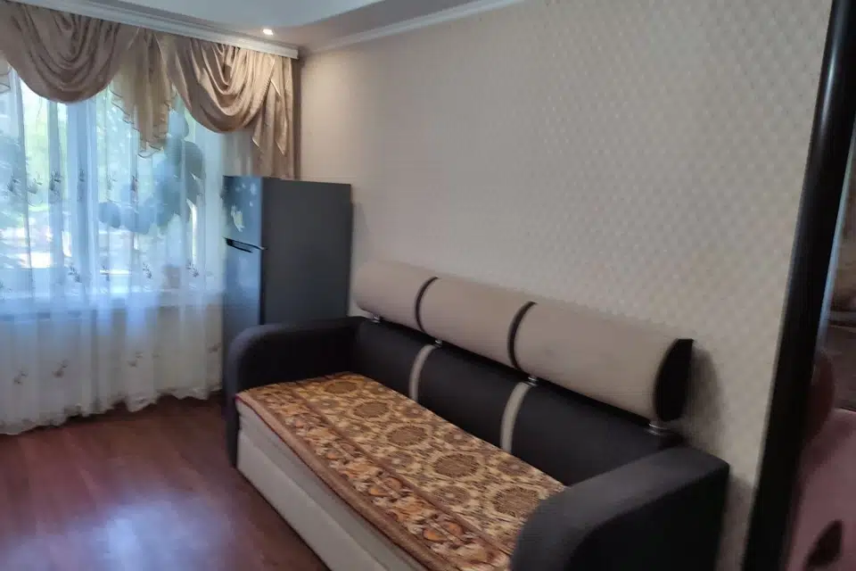 Сдаётся 2-комнатная квартира, 50 м²