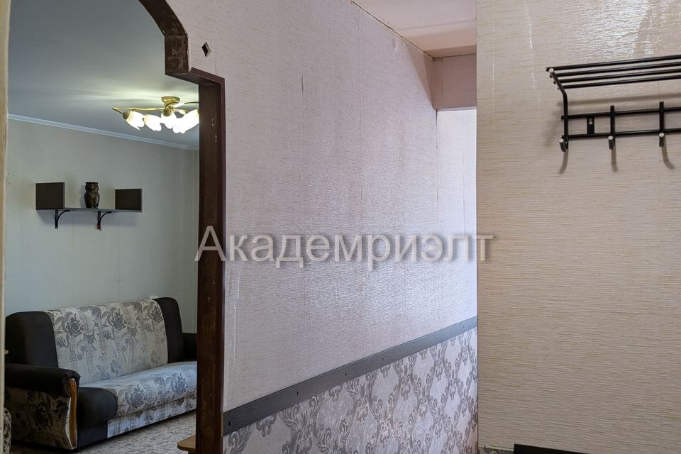 Сдаётся 1-комнатная квартира, 32 м²