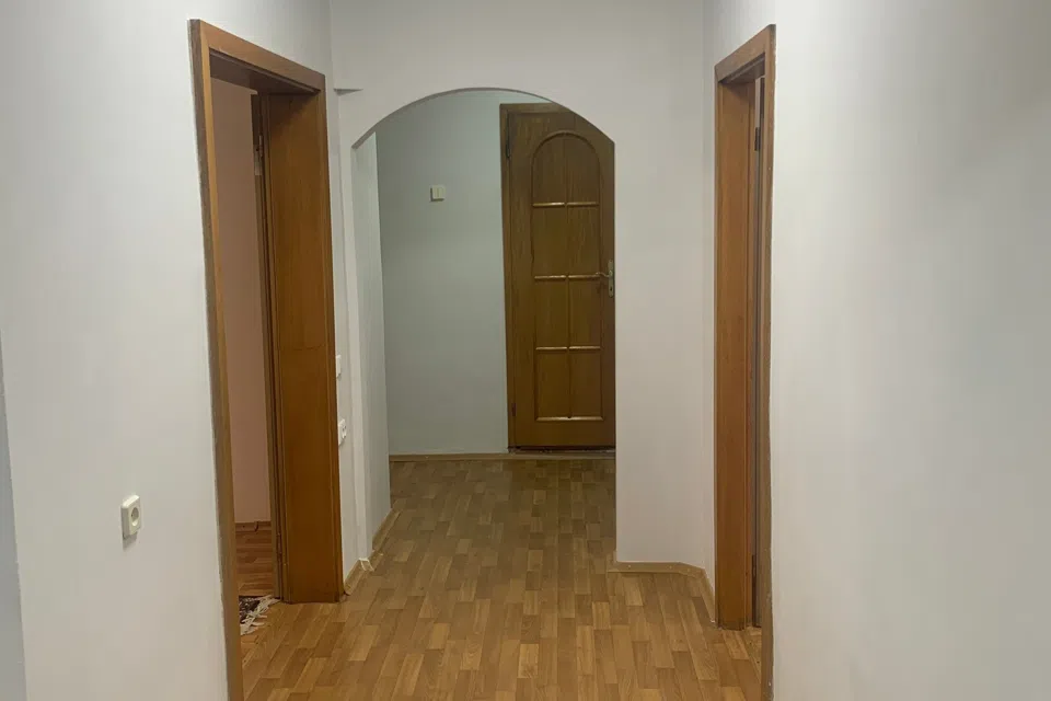 Сдаётся 2-комнатная квартира, 65 м²