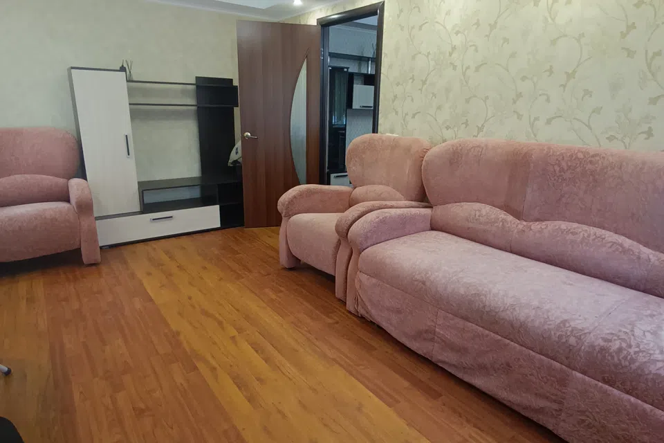 Сдаётся 2-комнатная квартира, 50 м²
