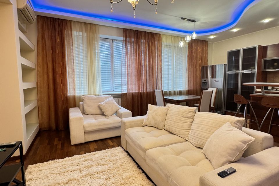Сдаётся 3-комнатная квартира, 105 м²
