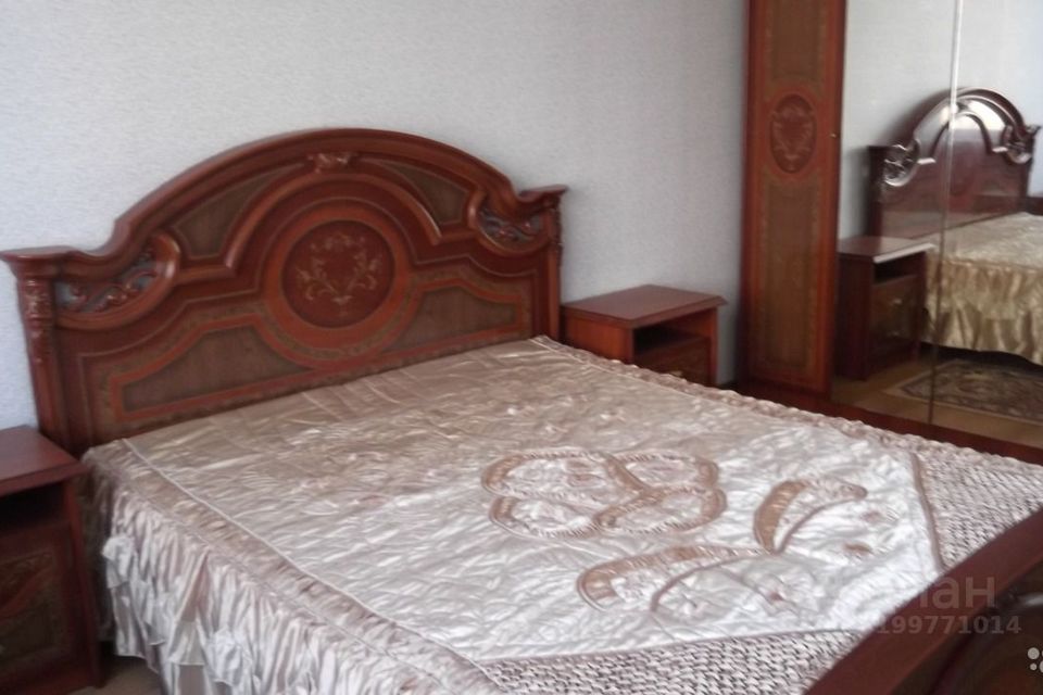 Сдаётся 3-комнатная квартира, 90 м²