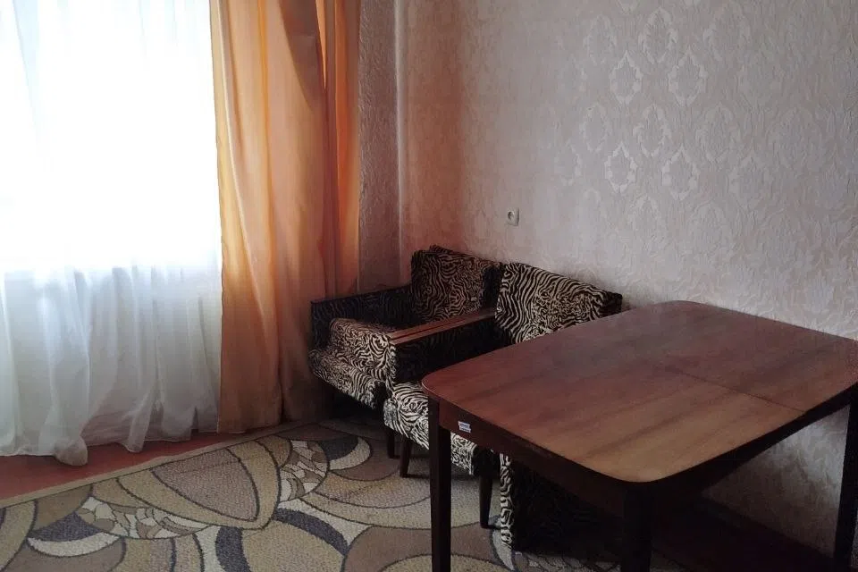 Сдаётся 1-комнатная квартира, 30 м²