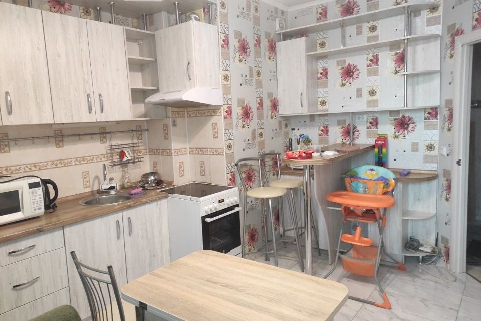 Сдаётся 1-комнатная квартира, 45 м²