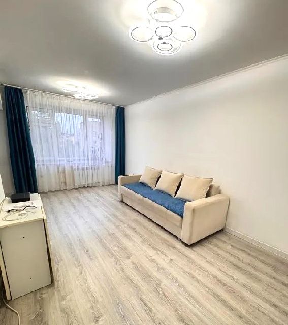 Сдаётся 2-комнатная квартира, 35 м²