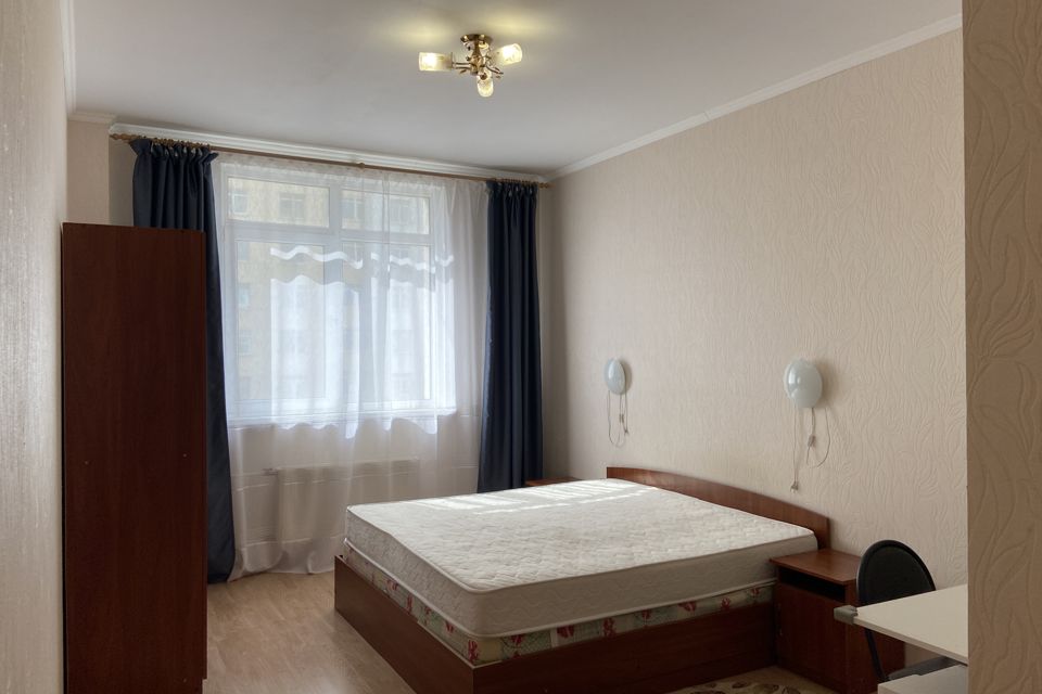 Сдаётся 2-комнатная квартира, 75 м²