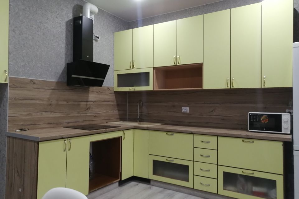 Сдаётся 2-комнатная квартира, 67 м²
